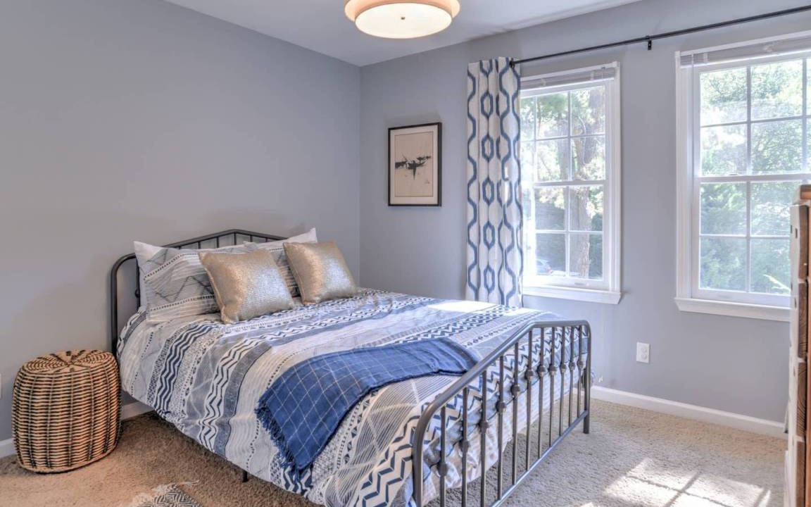 Photo of Bedroom in Royal Pines