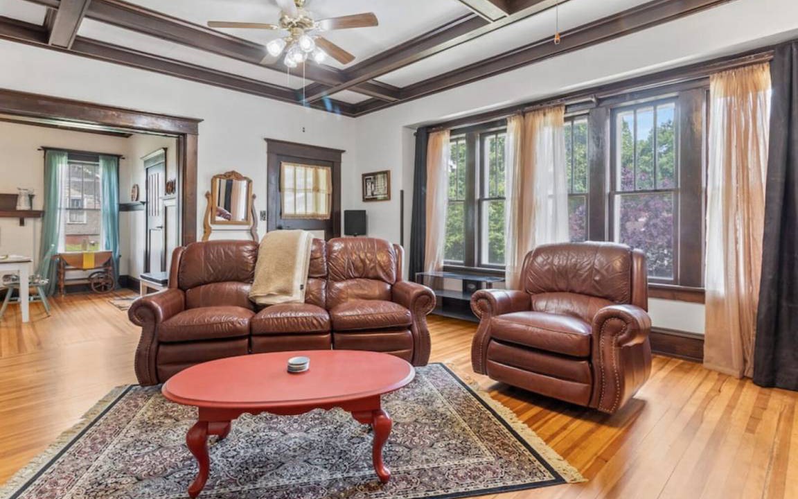 Photo of Livingroom in Hickory