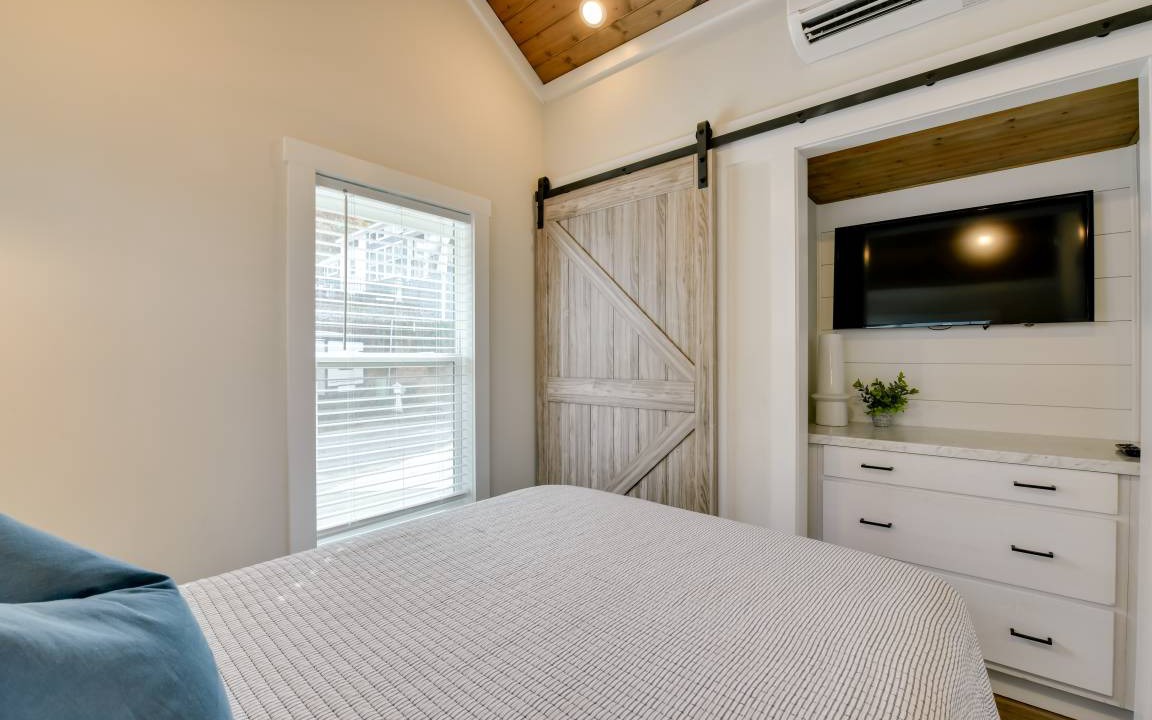 Photo of Bedroom in Sherrills Ford