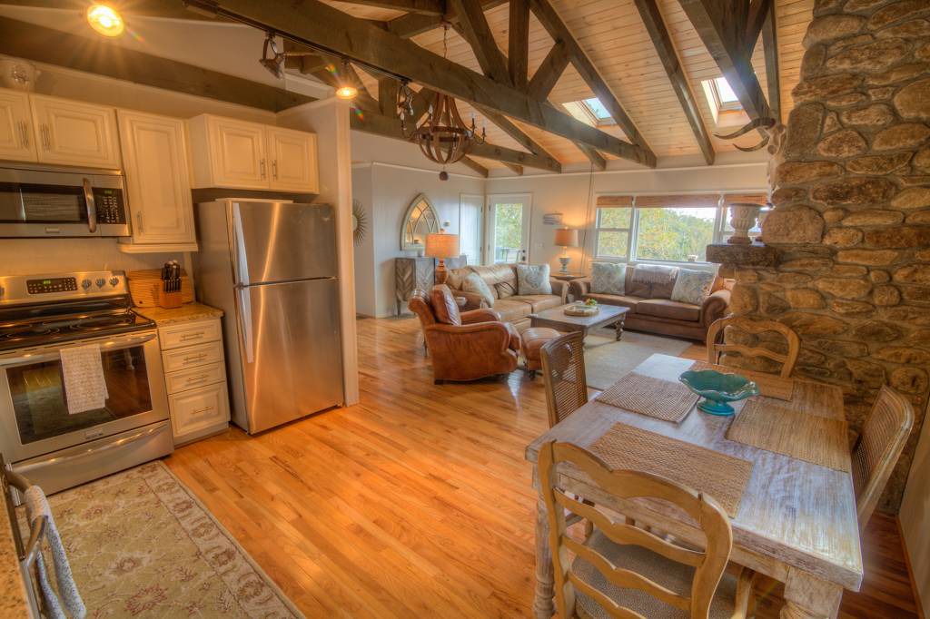 Photo of Livingroom in Blowing Rock