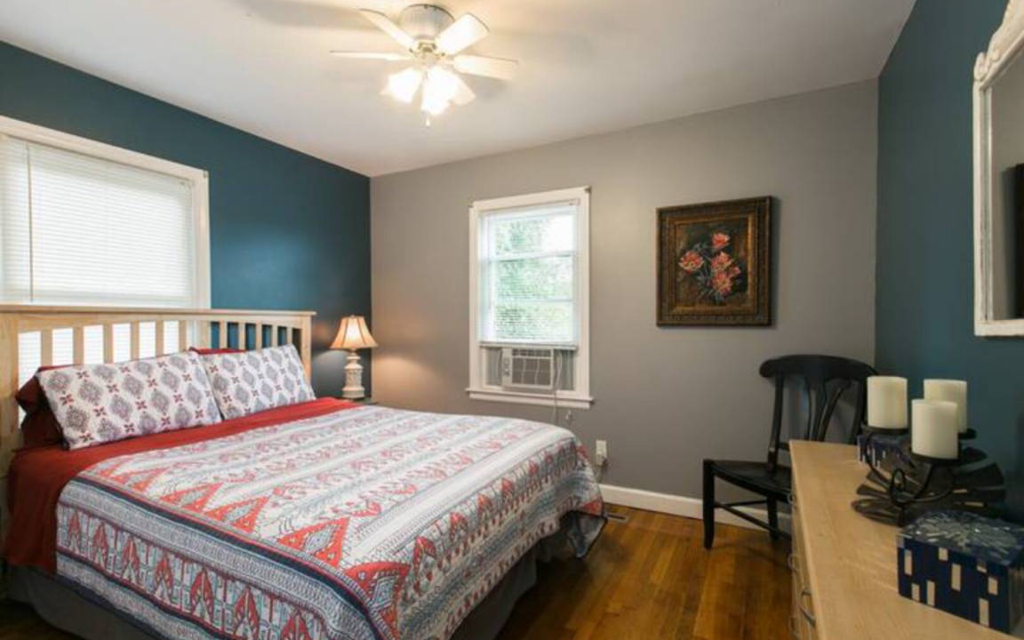 Photo of Bedroom in Oakley