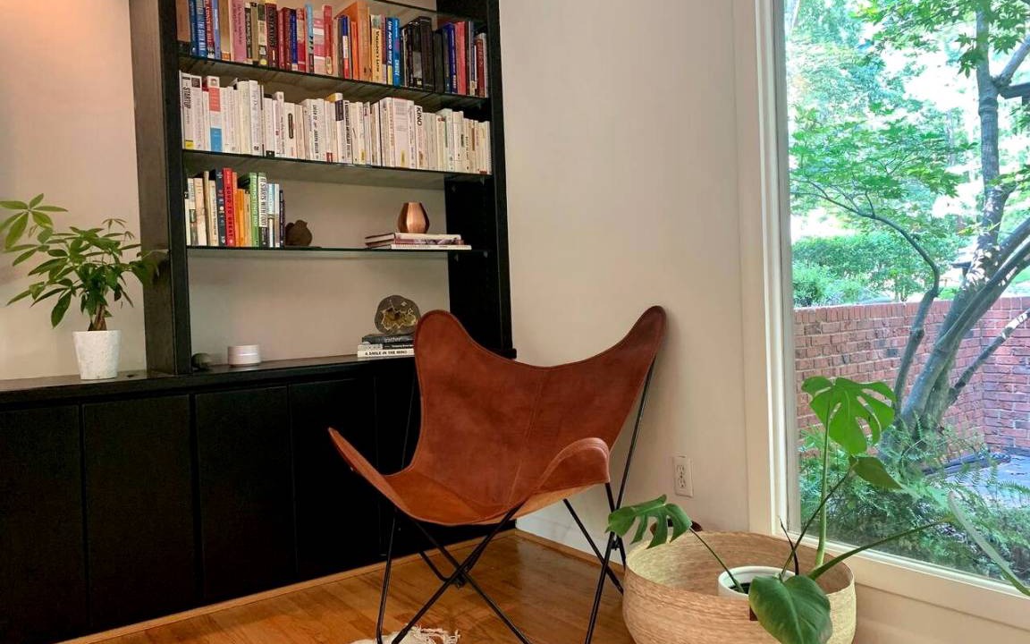 Photo of Livingroom in Chapel Hill