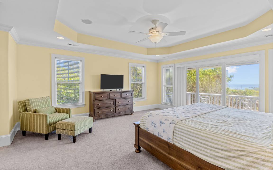 Photo of Others in Pine Knoll Shores