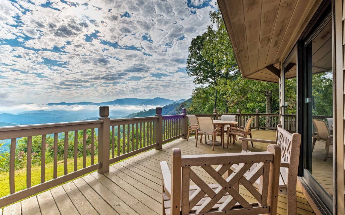 Photo of Patio Balcony in Bryson City