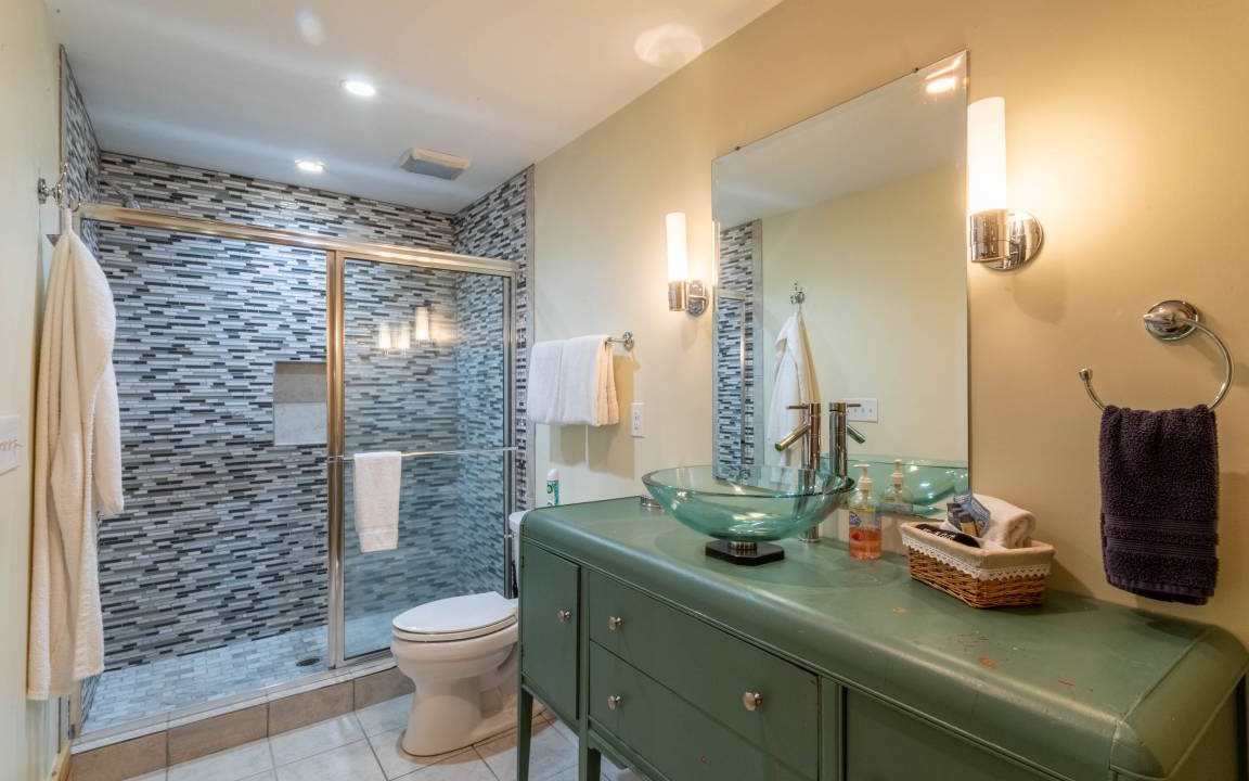 Photo of Bathroom in Banner Elk