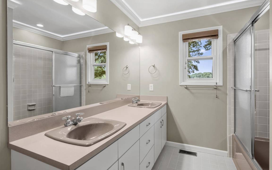 Photo of Bathroom in Mayhew