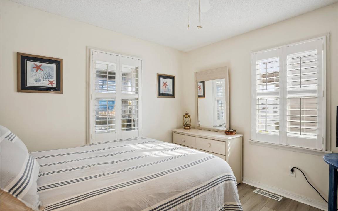 Photo of Bedroom in South Nags Head