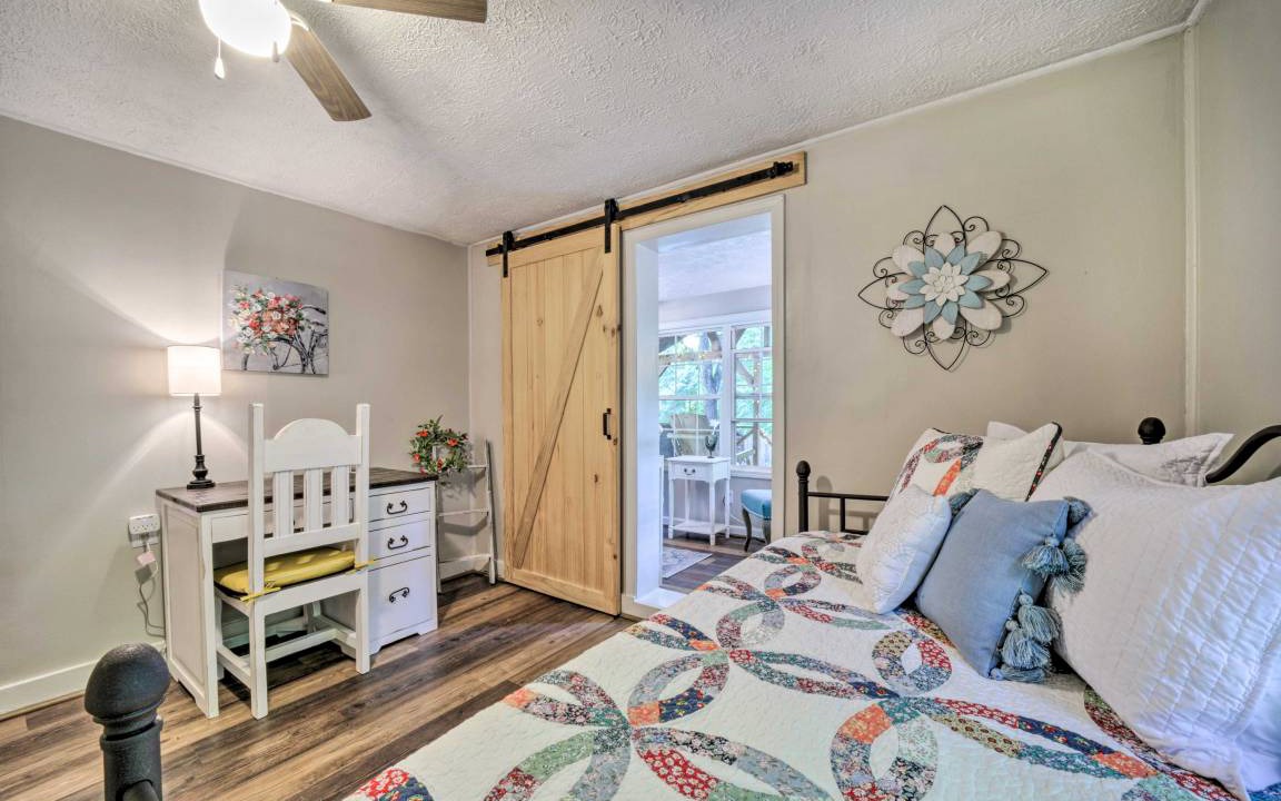 Photo of Bedroom in Waynesville