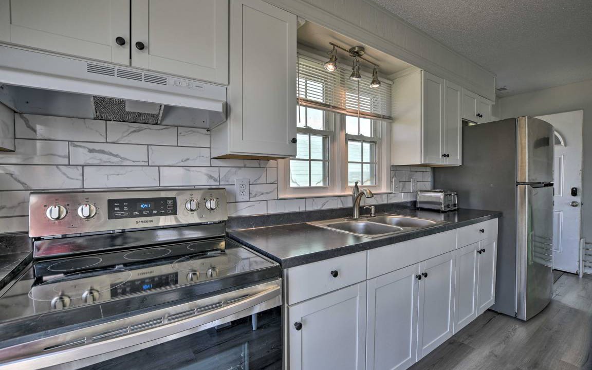 Photo of Kitchen in Oak Island