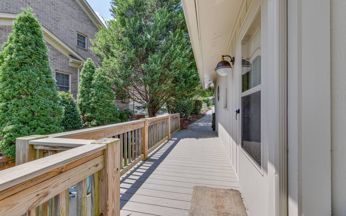 Photo of Patio Balcony in Mayhew