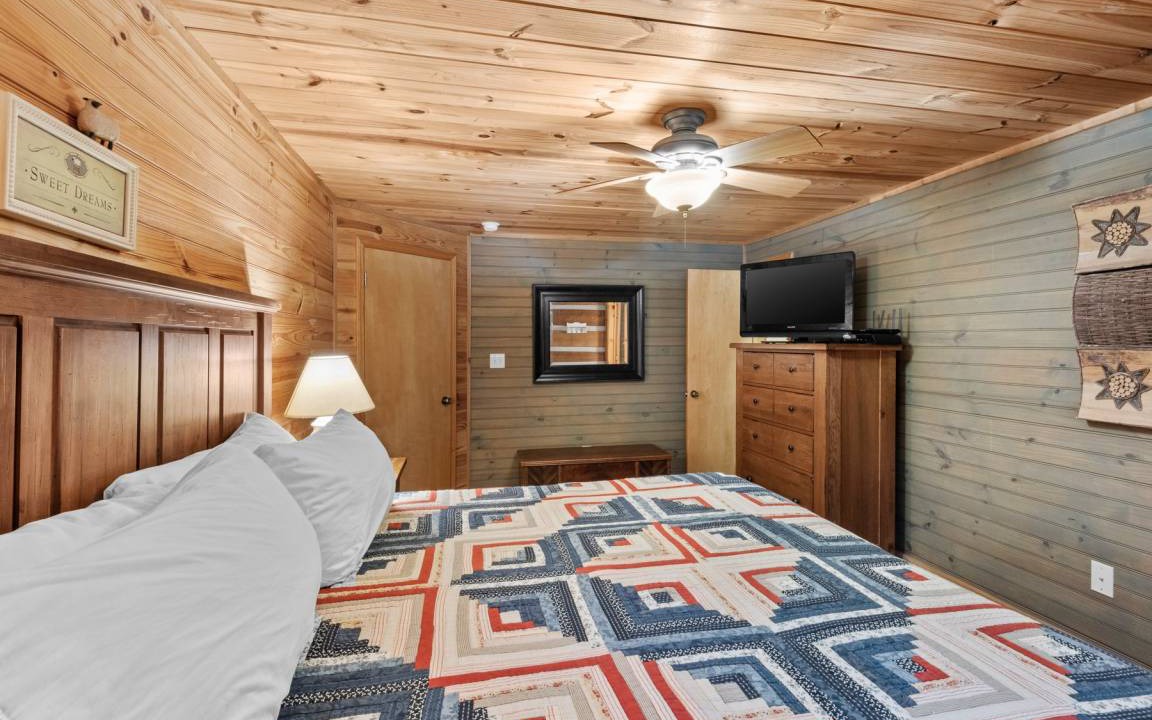 Photo of Bedroom in Banner Elk