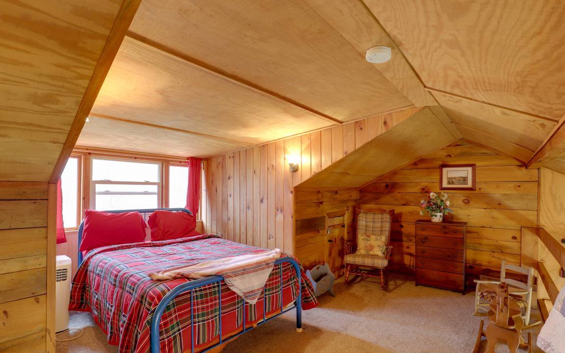 Photo of Bedroom in Hot Springs
