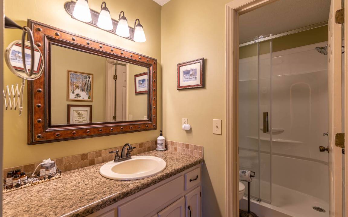 Photo of Bathroom in Blowing Rock