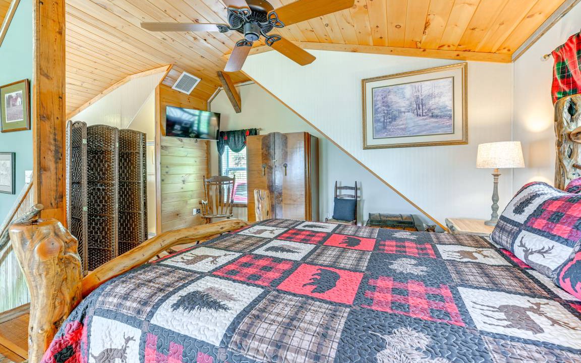 Photo of Bedroom in Bryson City