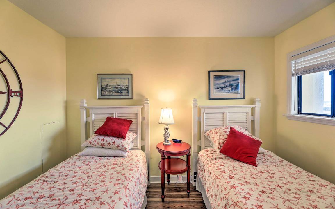 Photo of Bedroom in Emerald Isle