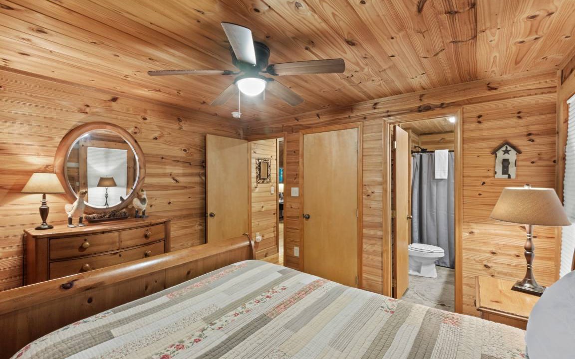 Photo of Bedroom in Banner Elk