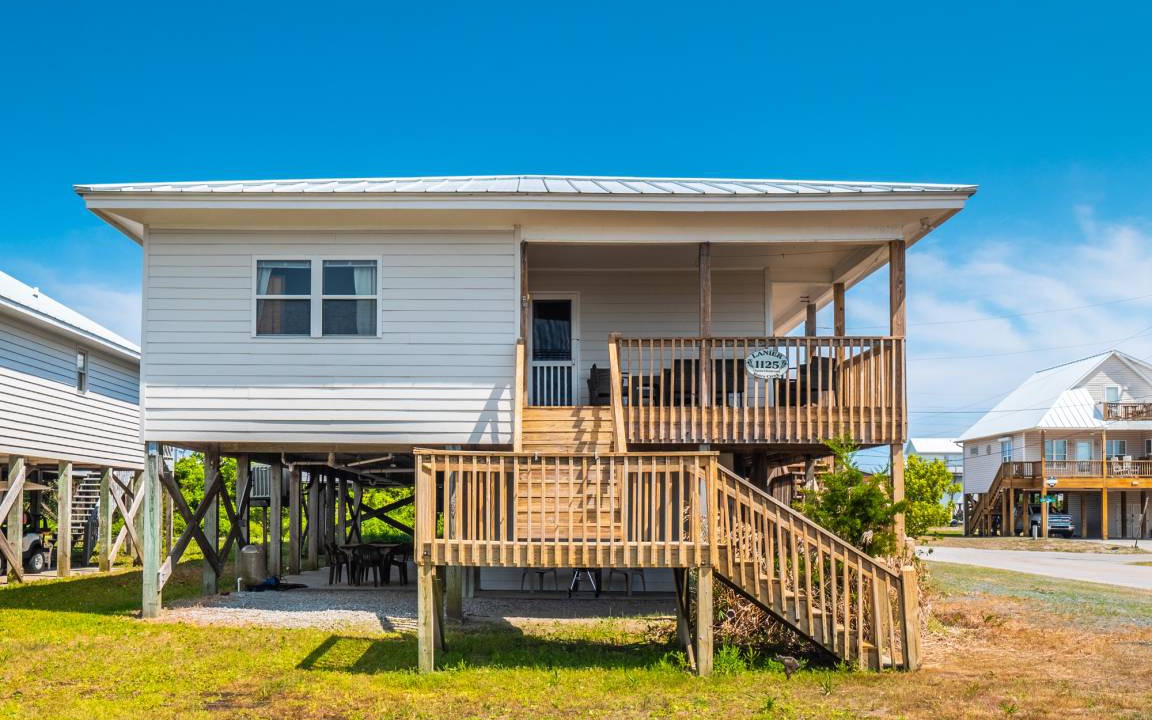 Photo of Buildings in Topsail Beach