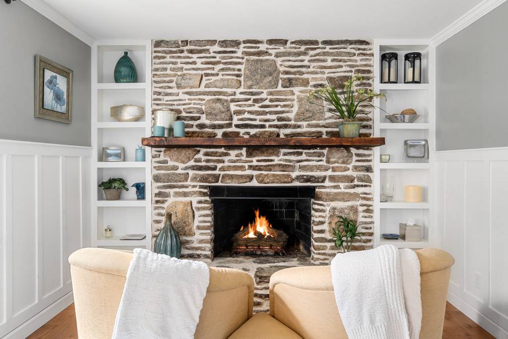 Photo of Livingroom in Pisgah Forest