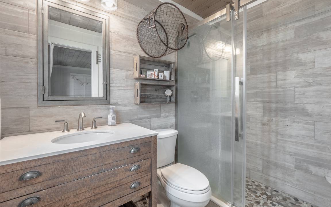 Photo of Bathroom in Kure Beach