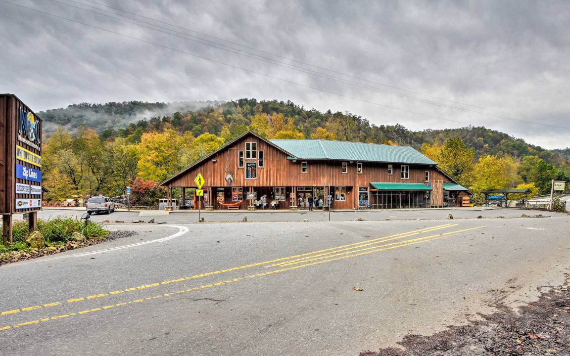 Photo of Others in Bryson City