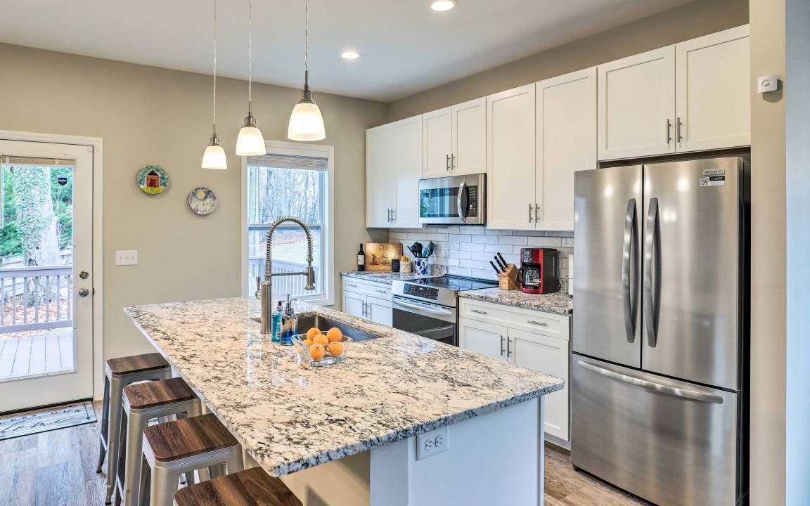Photo of Kitchen in Candler