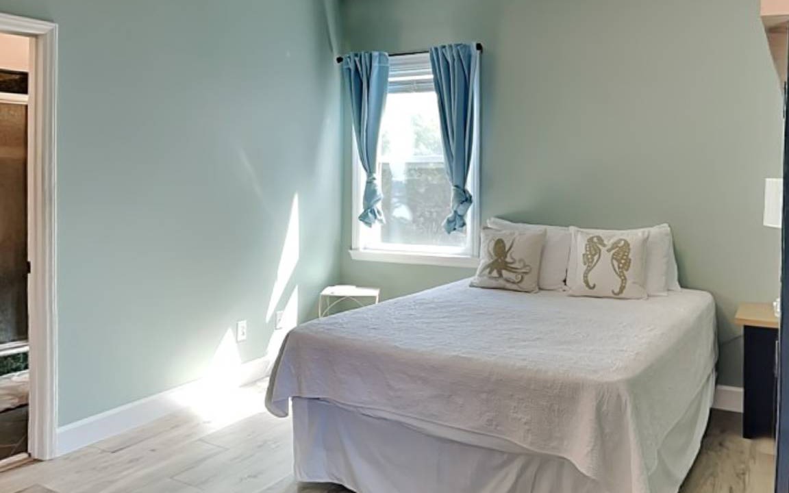 Photo of Bedroom in Village of Stump Sound