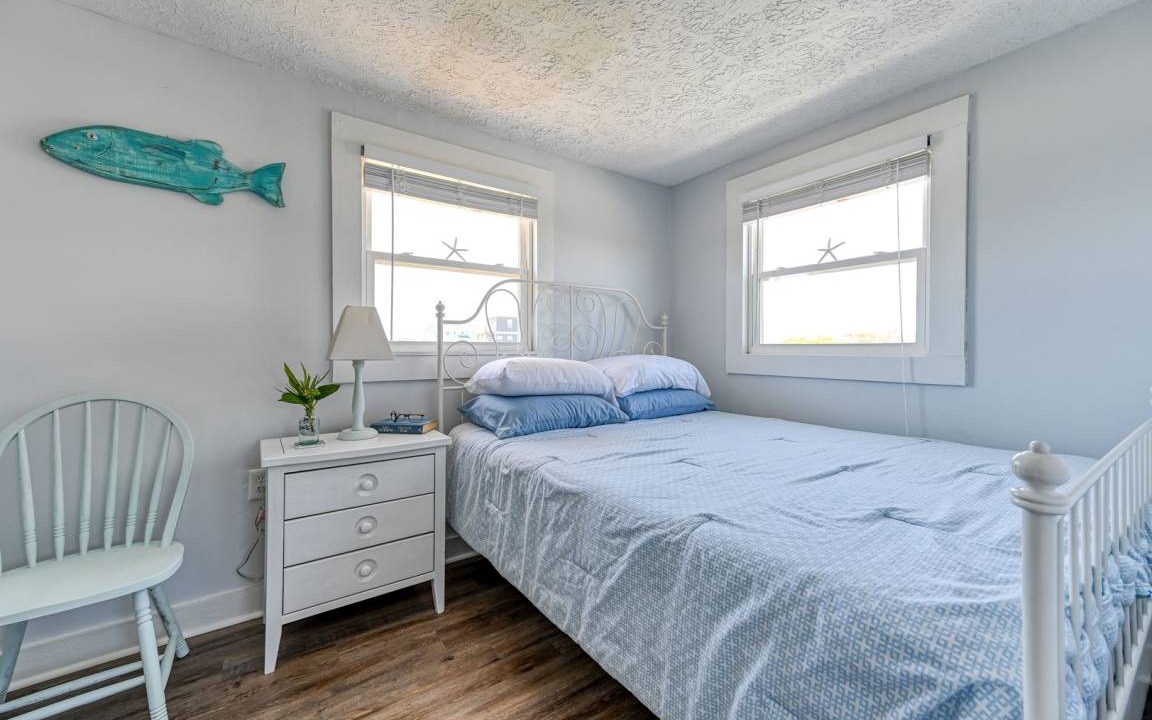 Photo of Bedroom in Ocean City Beach