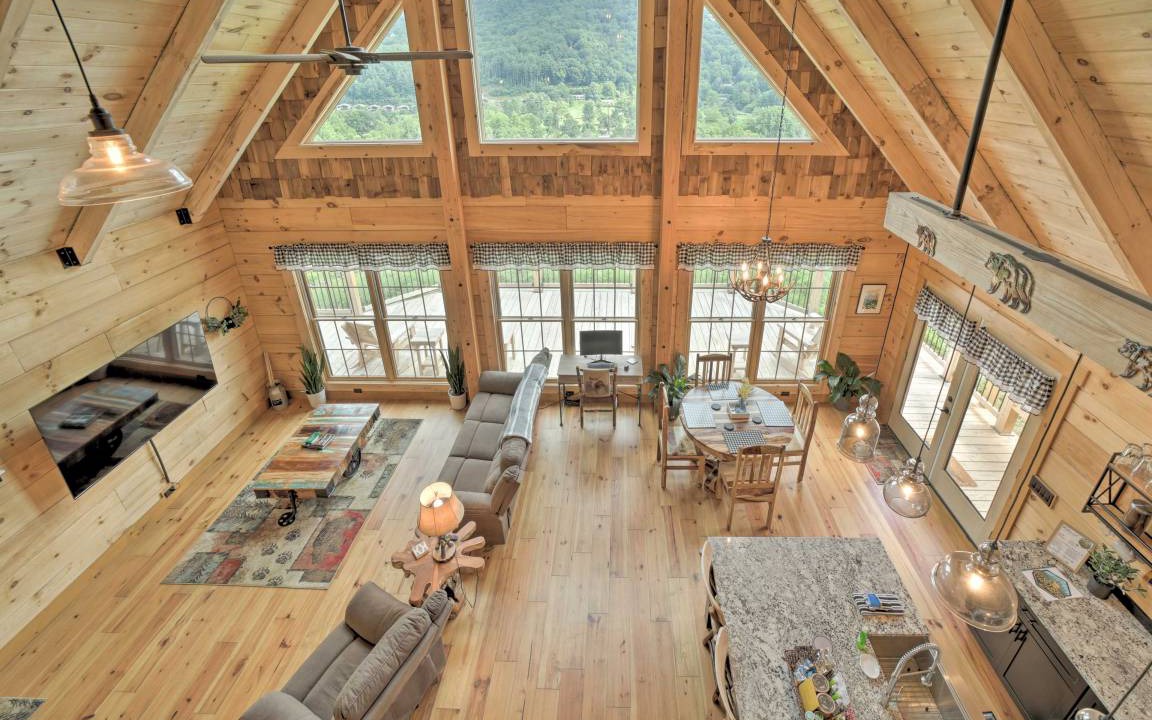 Photo of Others in Maggie Valley