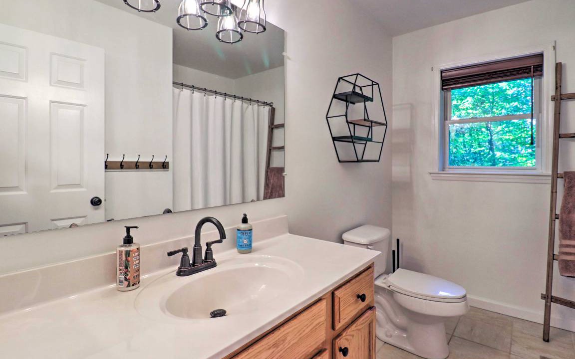 Photo of Bathroom in Sapphire
