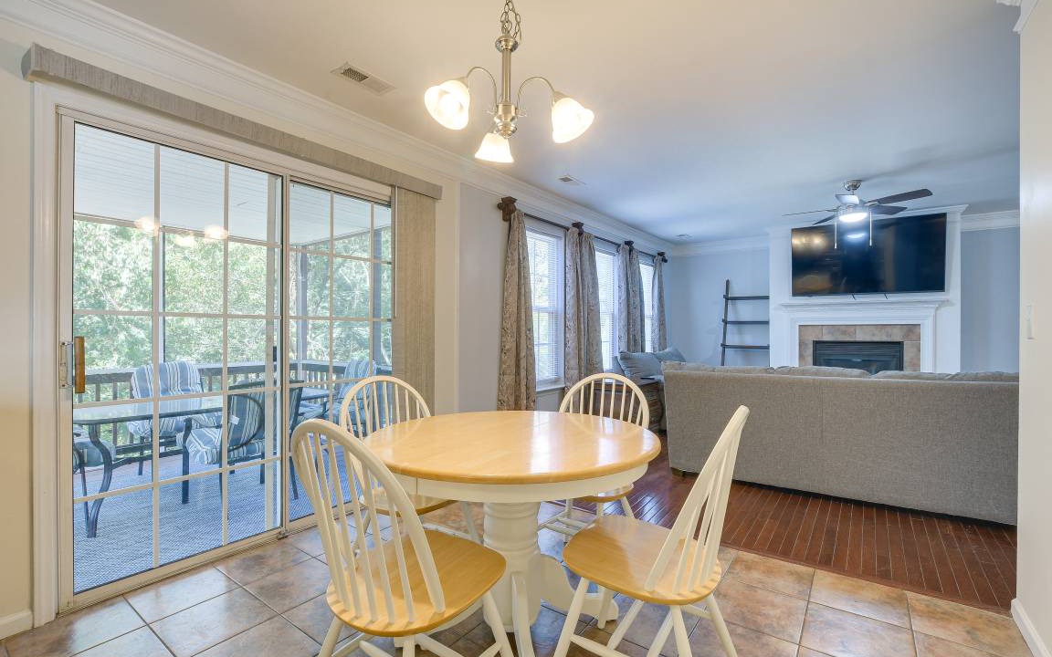 Photo of Livingroom in Northeast Raleigh