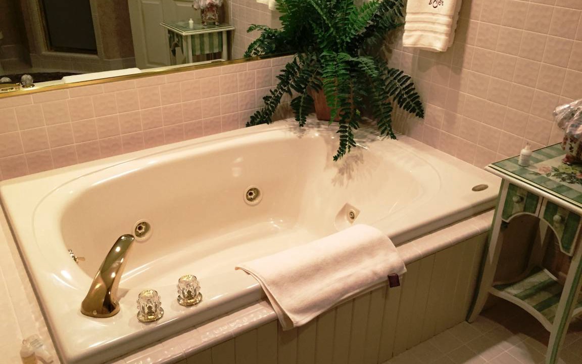Photo of Bathroom in Blowing Rock