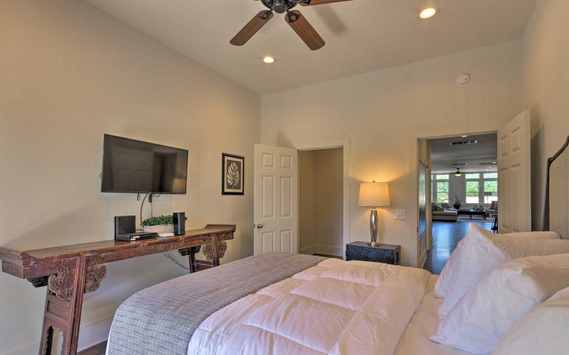 Photo of Bedroom in Waynesville