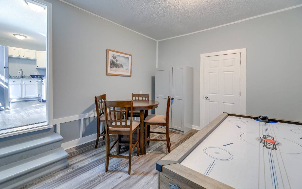 Photo of Livingroom in New Bern