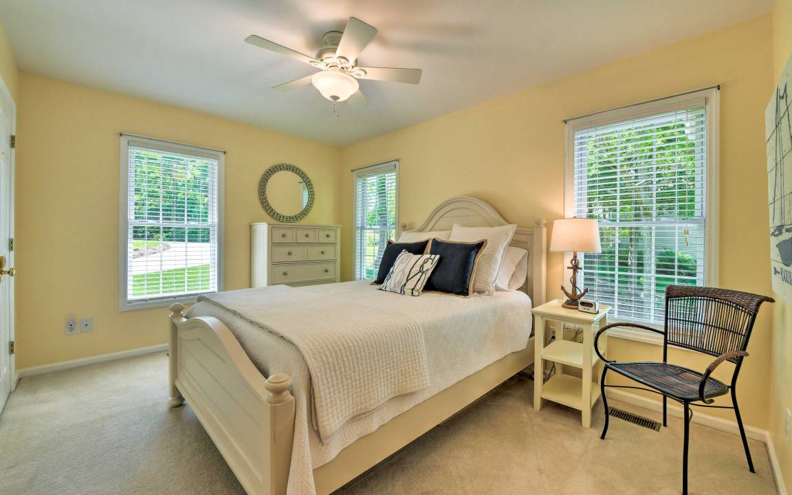 Photo of Bedroom in Mooresville