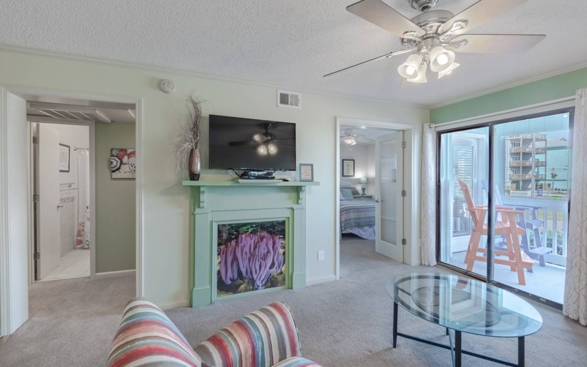 Photo of Livingroom in North Carolina Coast