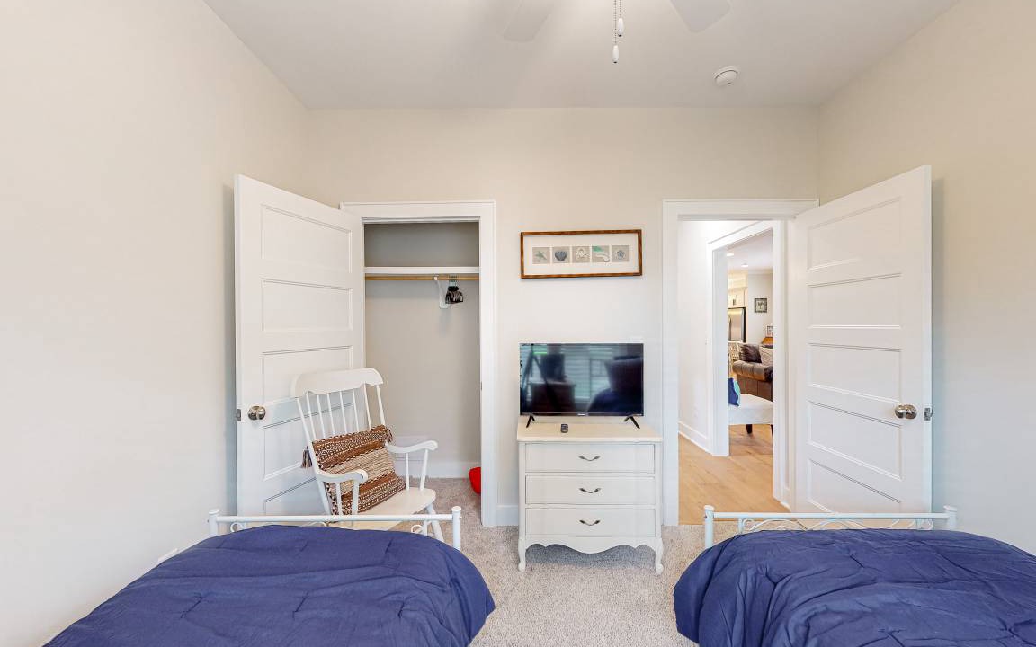Photo of Bedroom in Manteo