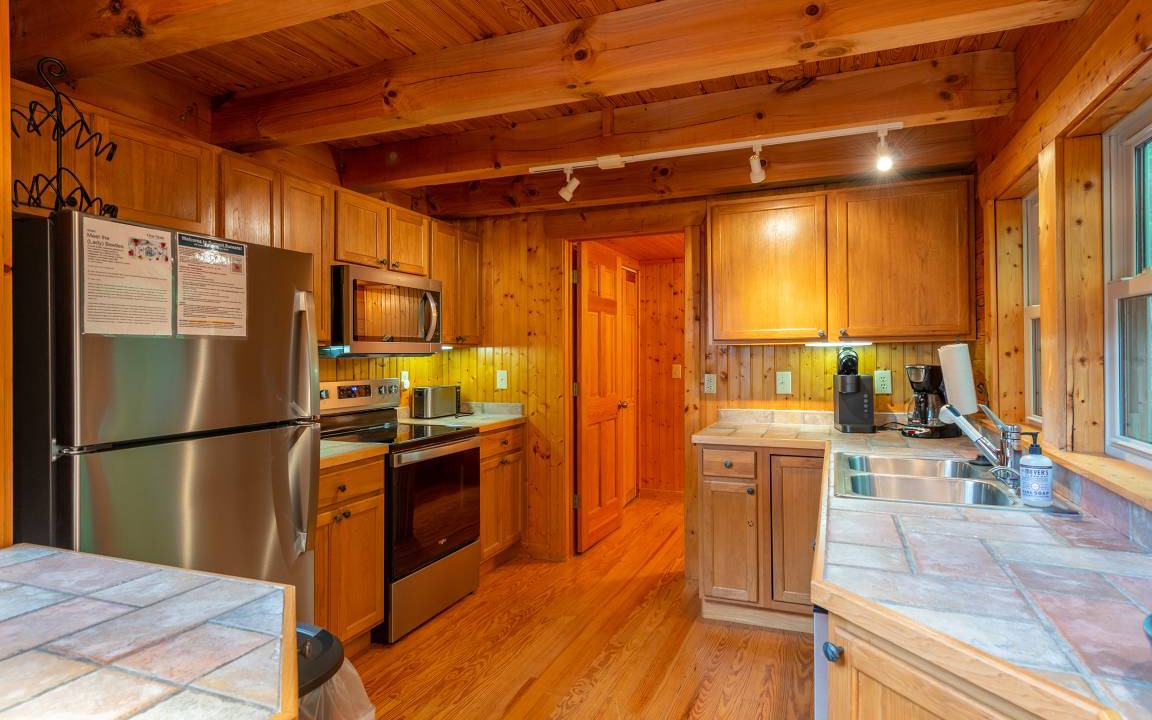 Photo of Kitchen in Vein Mountain