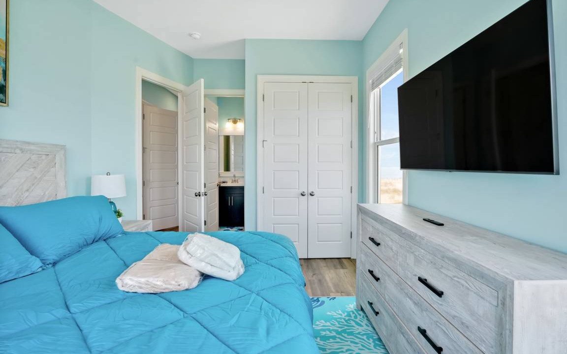 Photo of Bedroom in Long Beach