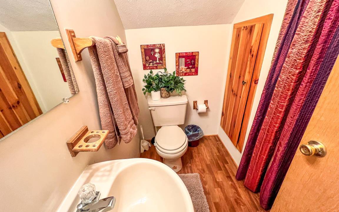 Photo of Bathroom in Grassy Creek