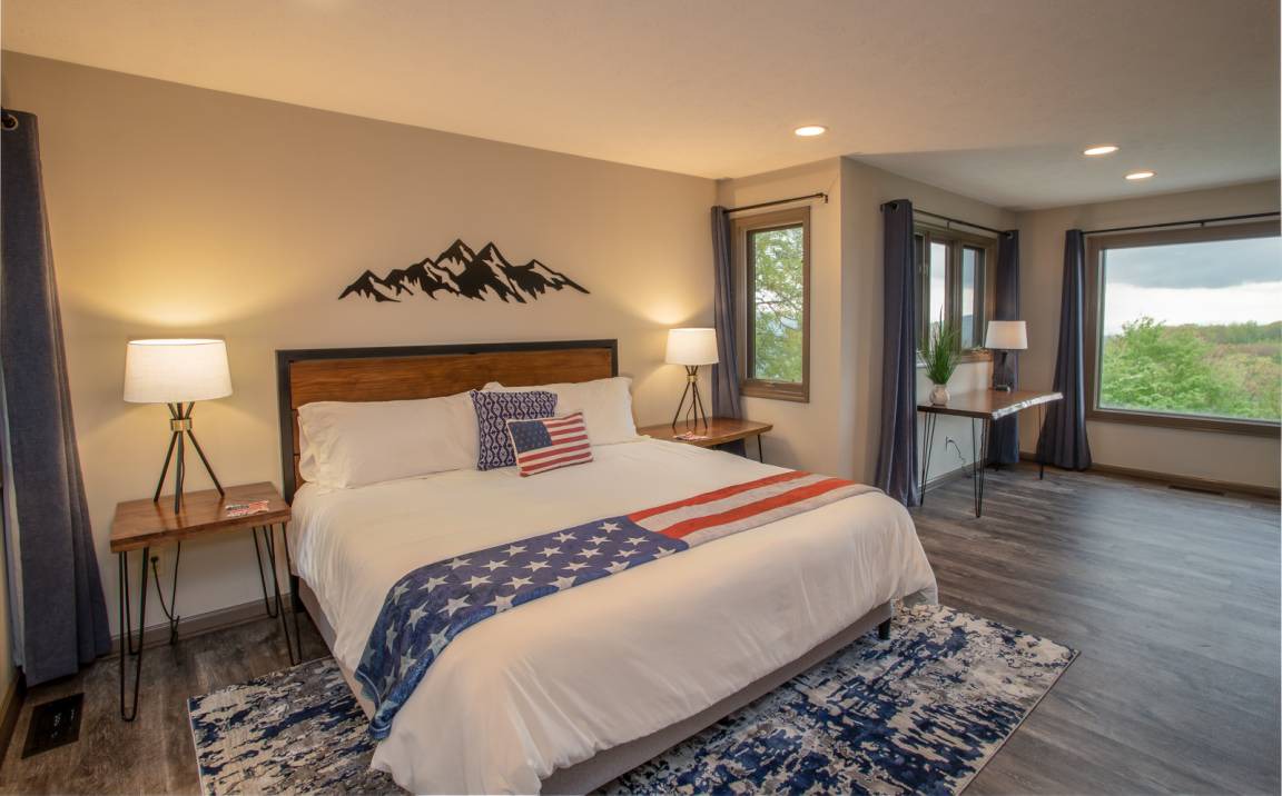 Photo of Bedroom in Seven Devils