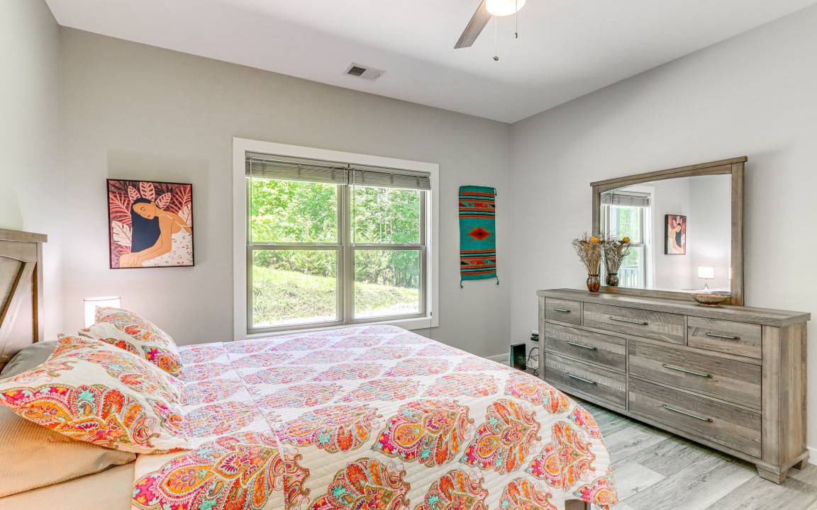 Photo of Bedroom in Tarheel