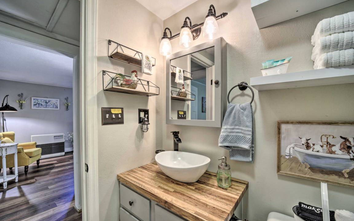 Photo of Bathroom in Waynesville