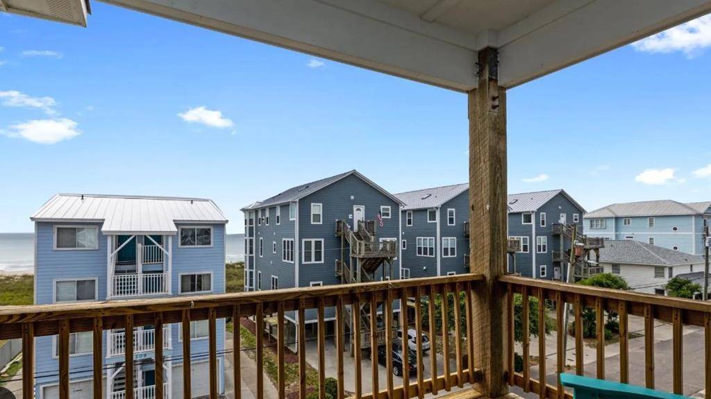 Photo of Patio Balcony in Carolina Beach