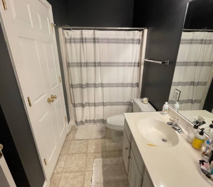 Photo of Bathroom in First Ward
