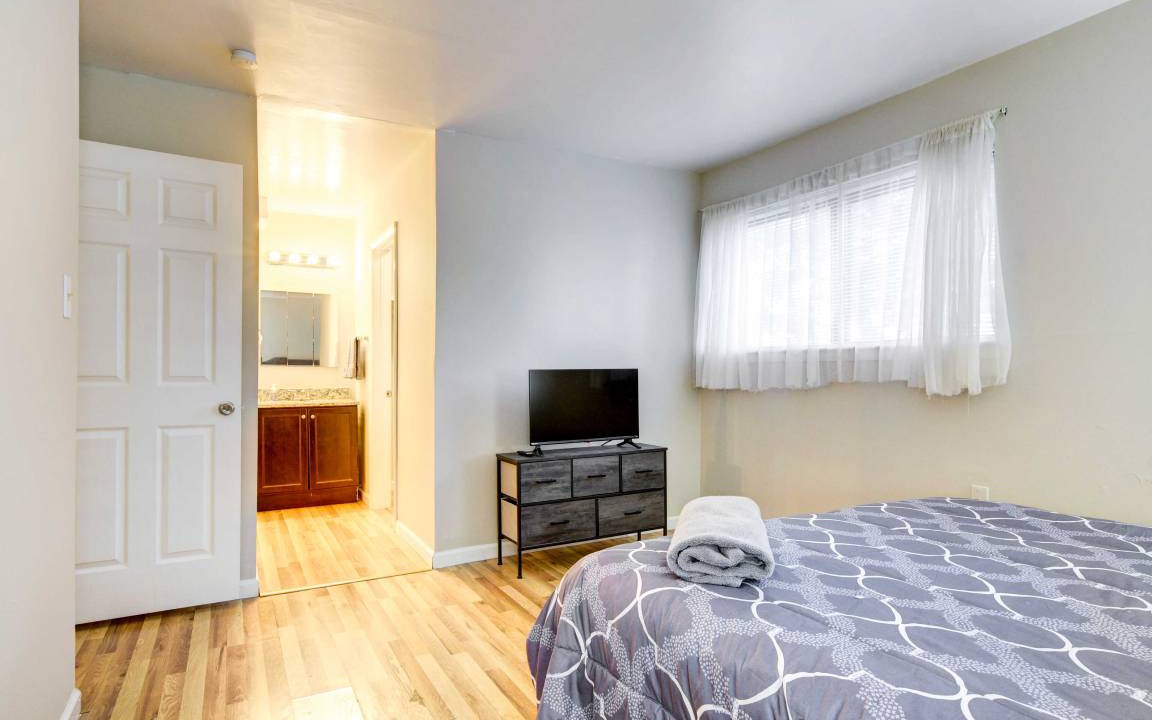 Photo of Bedroom in Southwest Raleigh