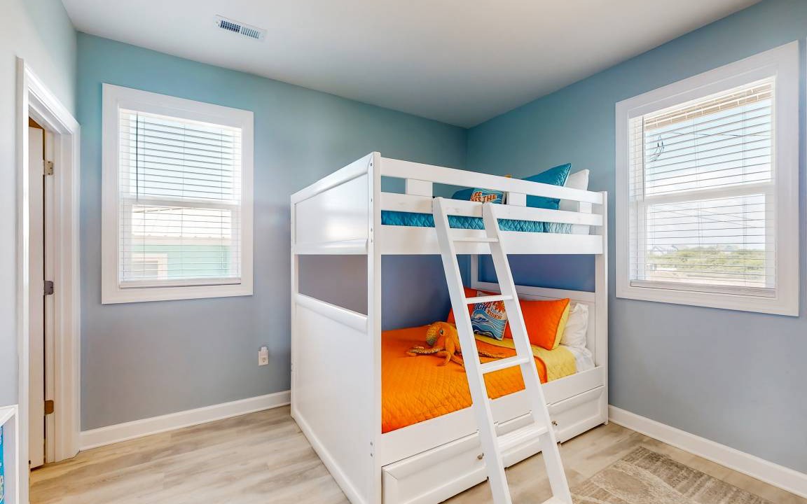 Photo of Bedroom in Ocean City Beach