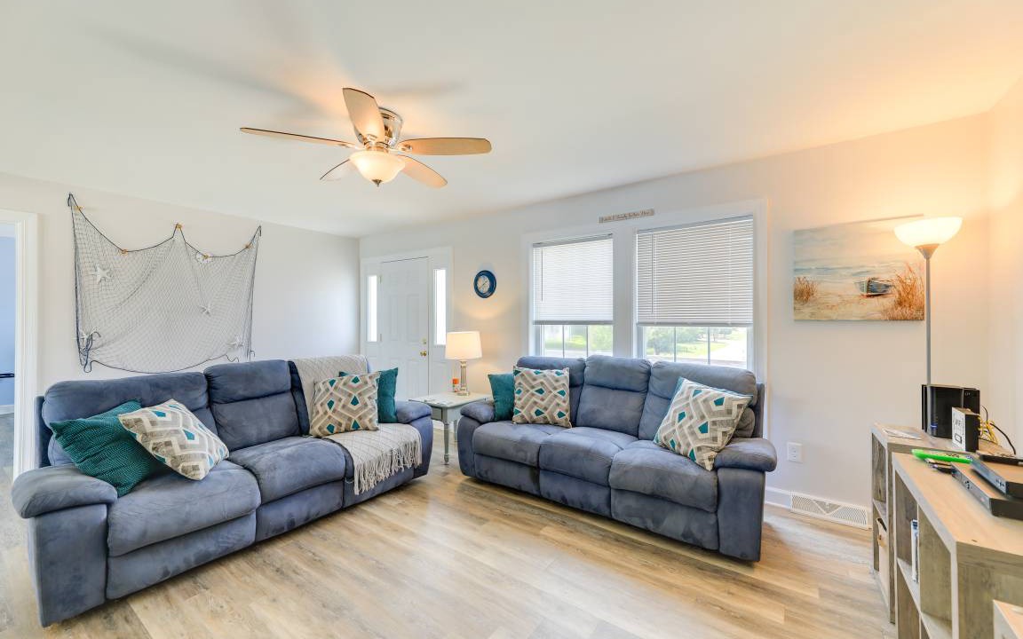 Photo of Livingroom in Emerald Isle