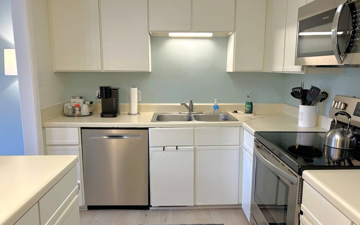 Photo of Kitchen in Caswell Beach