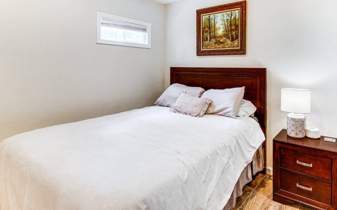 Photo of Bedroom in Weaverville