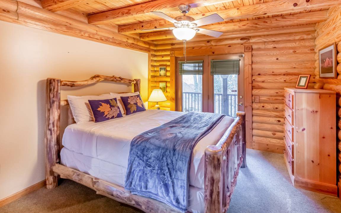 Photo of Bedroom in Sylva